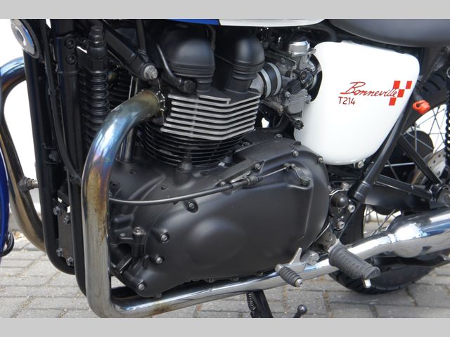 triumph - bonneville-t-100