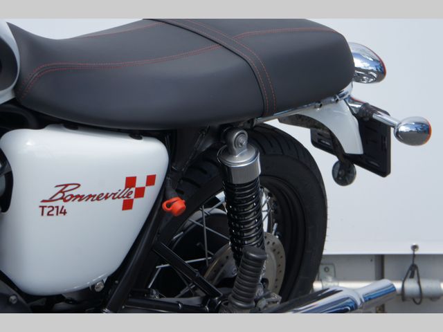 triumph - bonneville-t-100