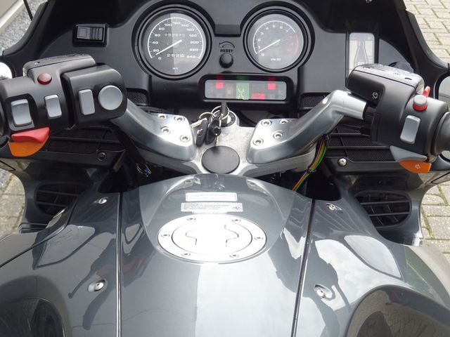 bmw - r-1150-rt
