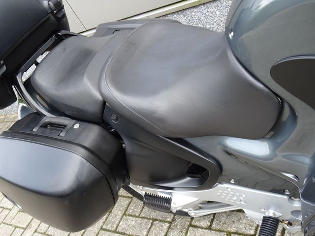 bmw - r-1150-rt