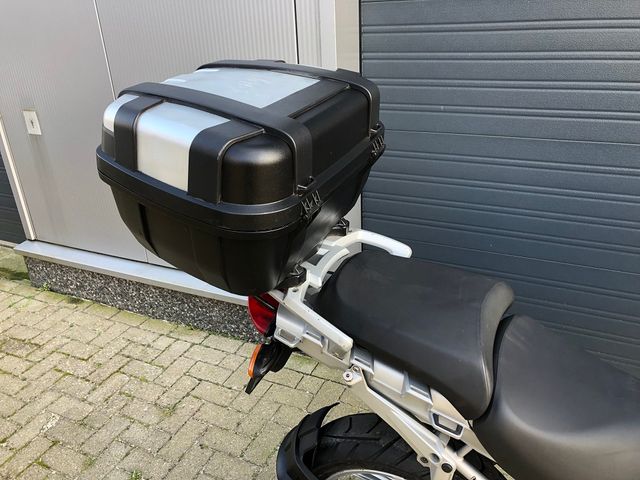 bmw - r-1200-gs