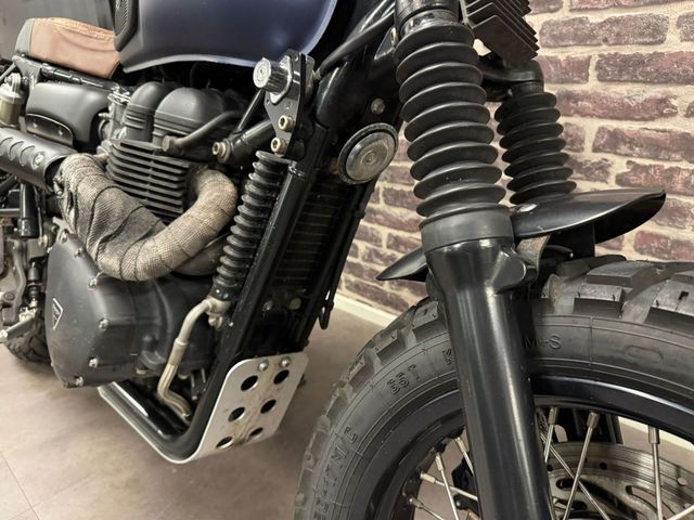 triumph - scrambler-900