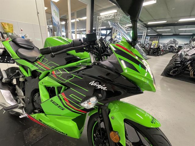 kawasaki - ninja-125