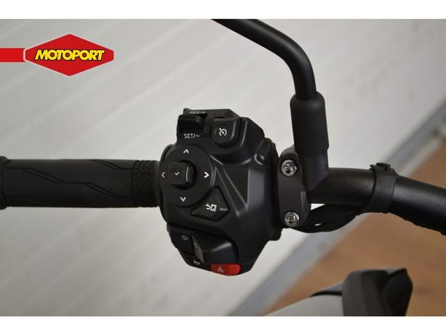 yamaha - mt-09-y-amt