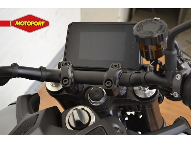 yamaha - mt-09-y-amt