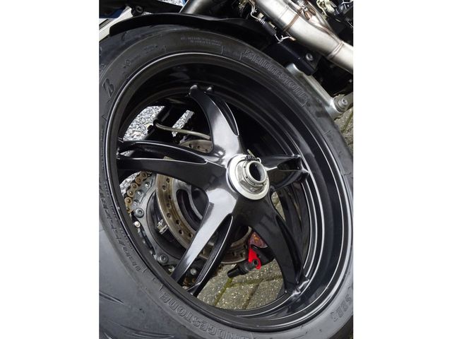 triumph - speed-triple-1050