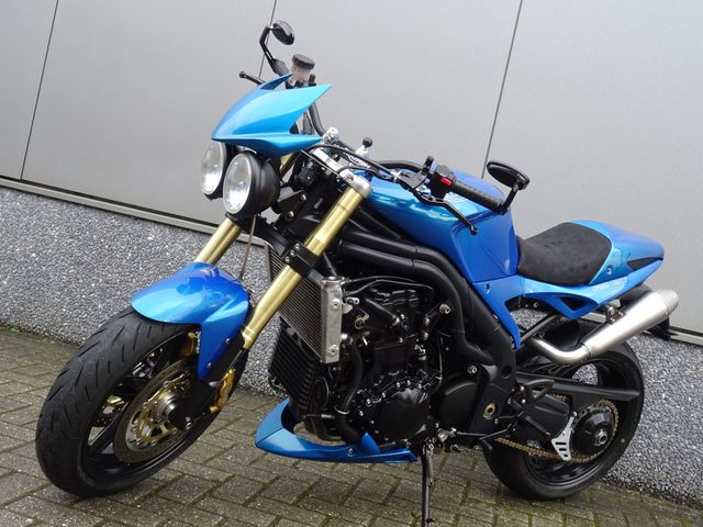 triumph - speed-triple-1050