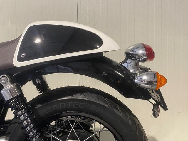 triumph - thruxton-900-se