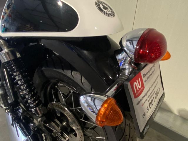 triumph - thruxton-900-se