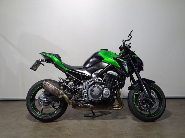 kawasaki - z900