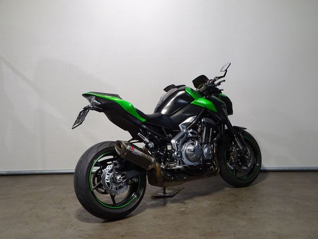 kawasaki - z900