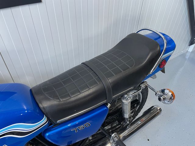 kawasaki - h2-750-mach-iv