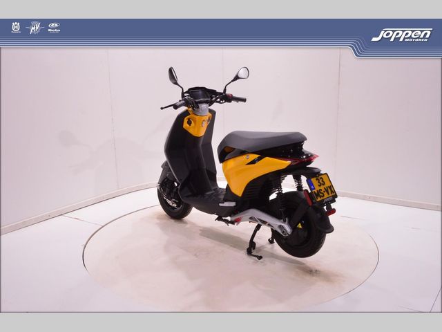 piaggio - 1-active-60