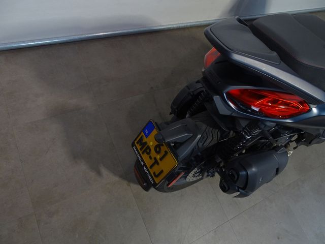 piaggio - beverly-400-s
