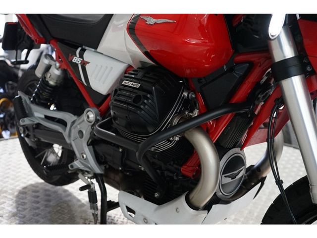 moto-guzzi - v-85-tt-telaio-rosso