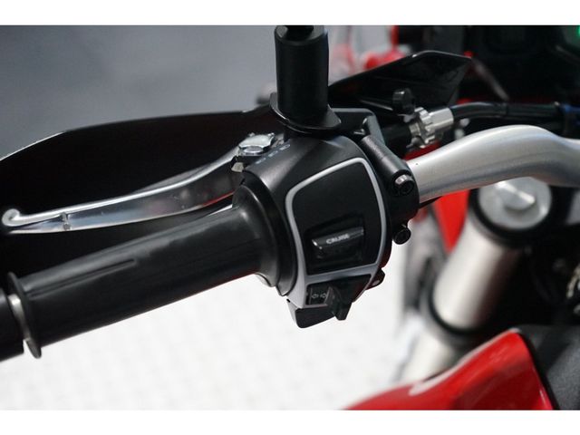 moto-guzzi - v-85-tt-telaio-rosso