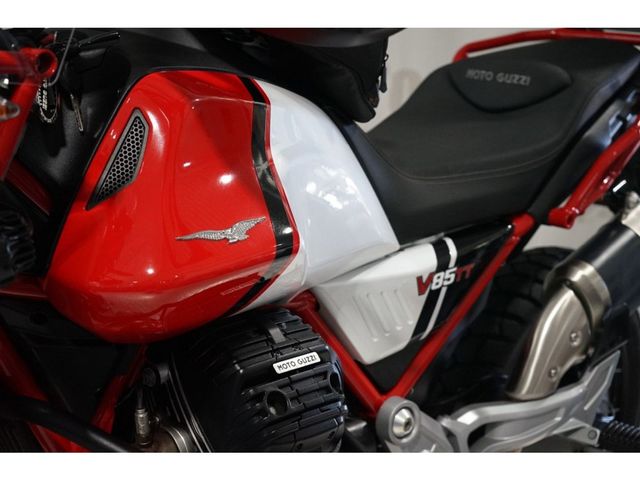 moto-guzzi - v-85-tt-telaio-rosso