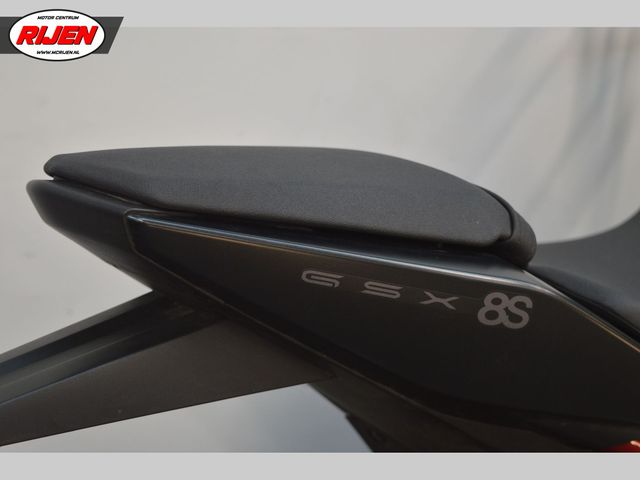 suzuki - gsx-8s