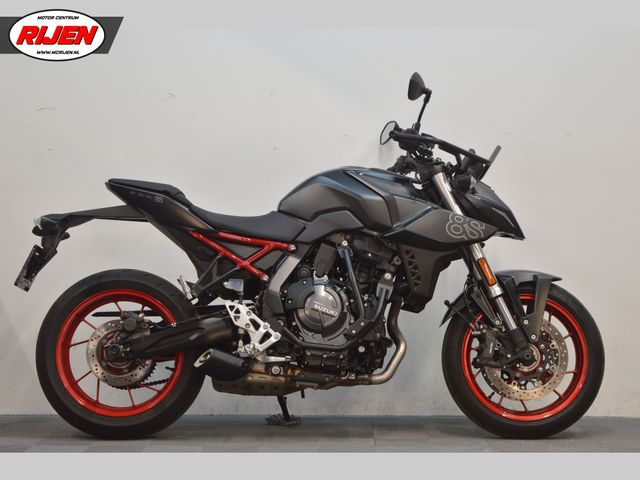 suzuki - gsx-8s