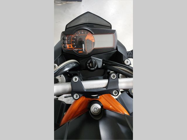 ktm - 990-super-duke-r