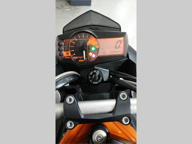 ktm - 990-super-duke-r