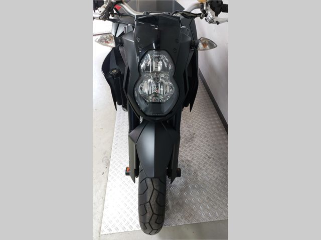 ktm - 990-super-duke-r