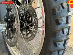 MV Agusta LXP Orioli 2025 nieuw – foto 19 van 24