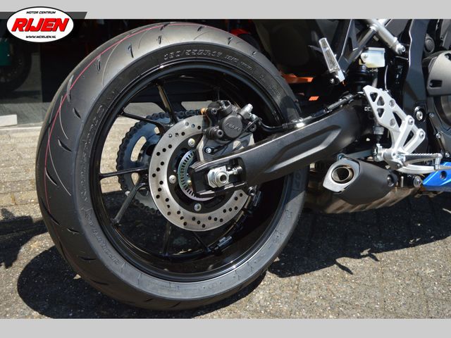 suzuki - gsx-8r