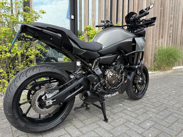yamaha - tracer-7