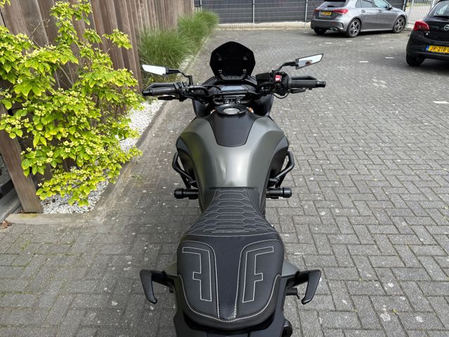 yamaha - tracer-7