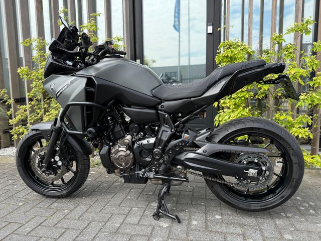 yamaha - tracer-7