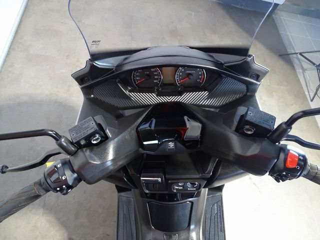 suzuki - burgman-400-abs