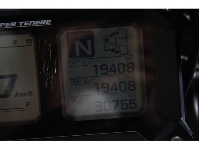 yamaha - xt-1200-z-super-tenere-explorer