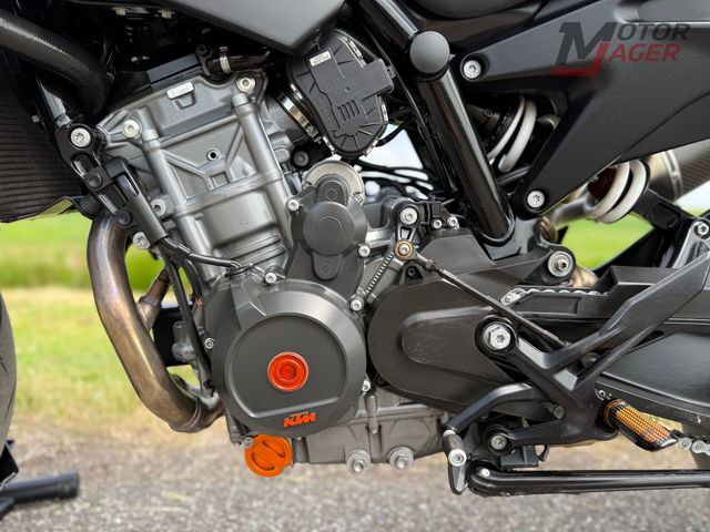 ktm - 890-duke