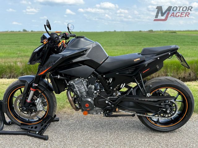 ktm - 890-duke