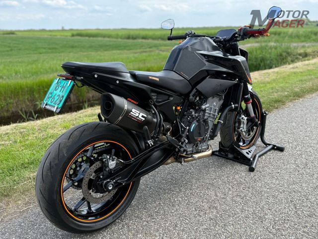ktm - 890-duke