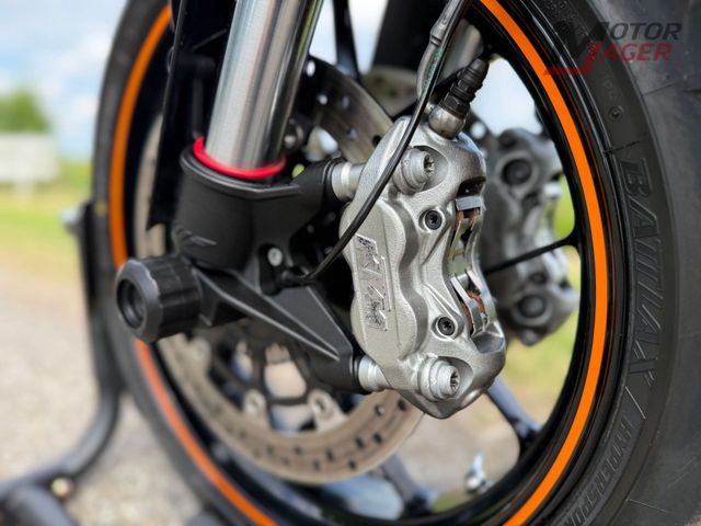ktm - 890-duke