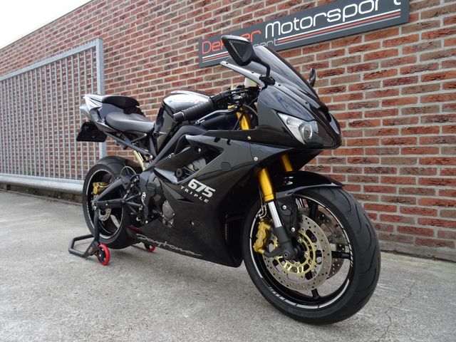 triumph - daytona-675