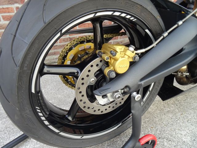 triumph - daytona-675