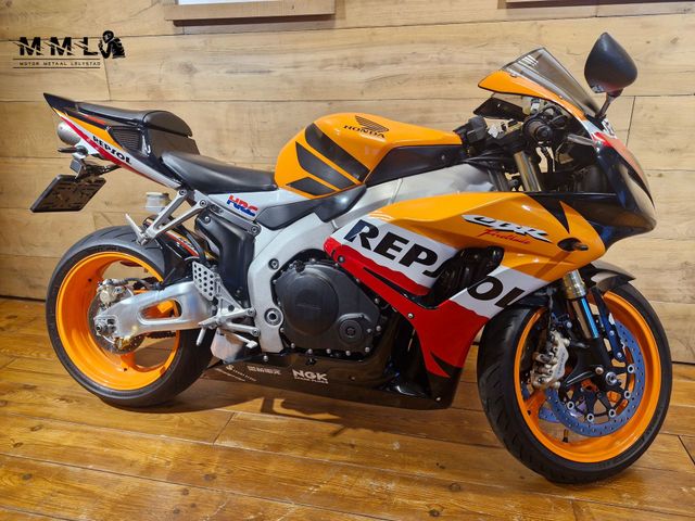 honda - cbr-1000-rr-fireblade