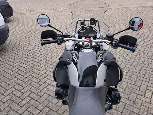 bmw - r-1200-gs-adventure-triple-black