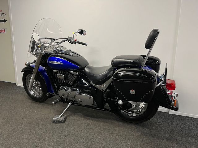 suzuki - vl-800-volusia