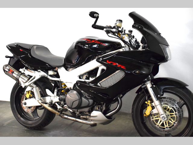 honda - vtr-1000-f-firestorm