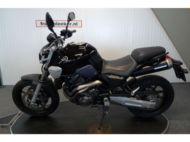 yamaha - mt-03