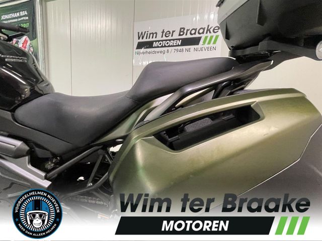 kawasaki - versys-650-grand-tourer