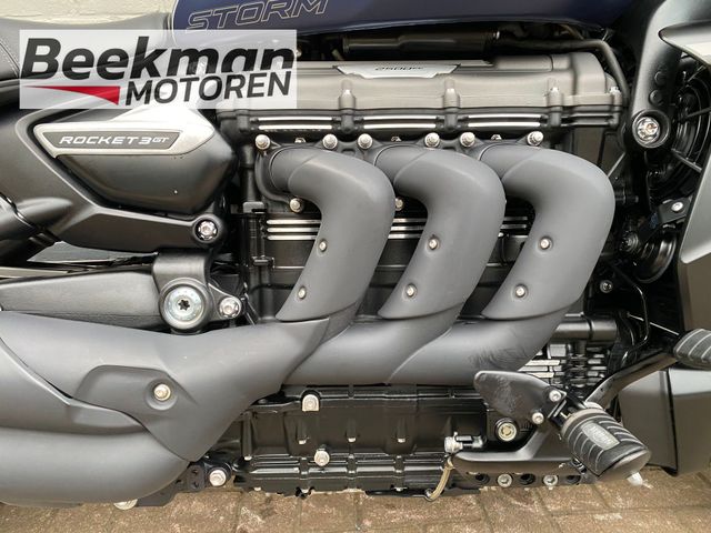 triumph - rocket-3-storm-gt