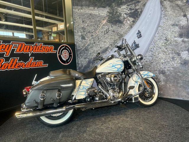 harley-davidson - road-king-classic-flhrc