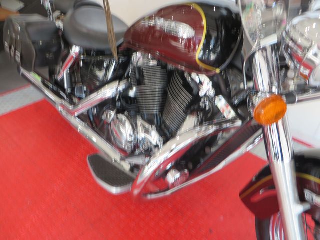honda - vt-1100-c3-shadow