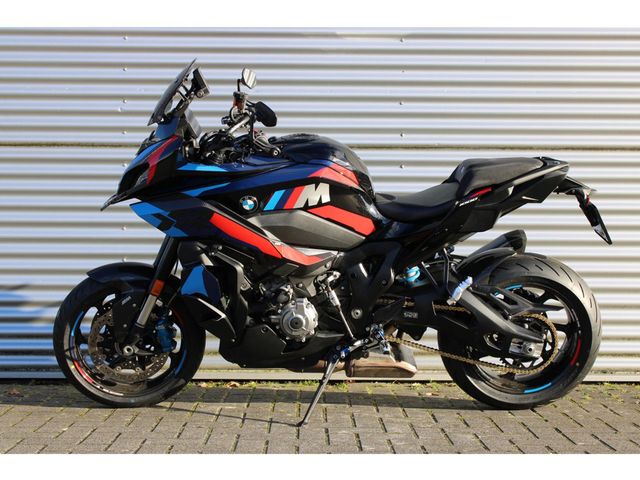 bmw - m-1000-xr