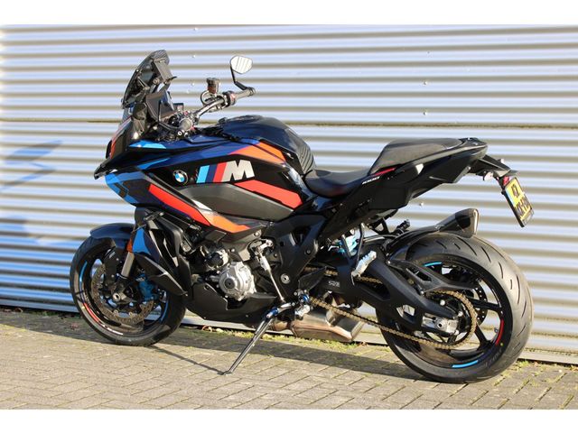 bmw - m-1000-xr